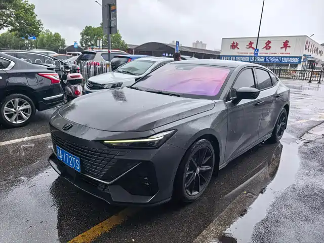 Changan UNI-V 2023