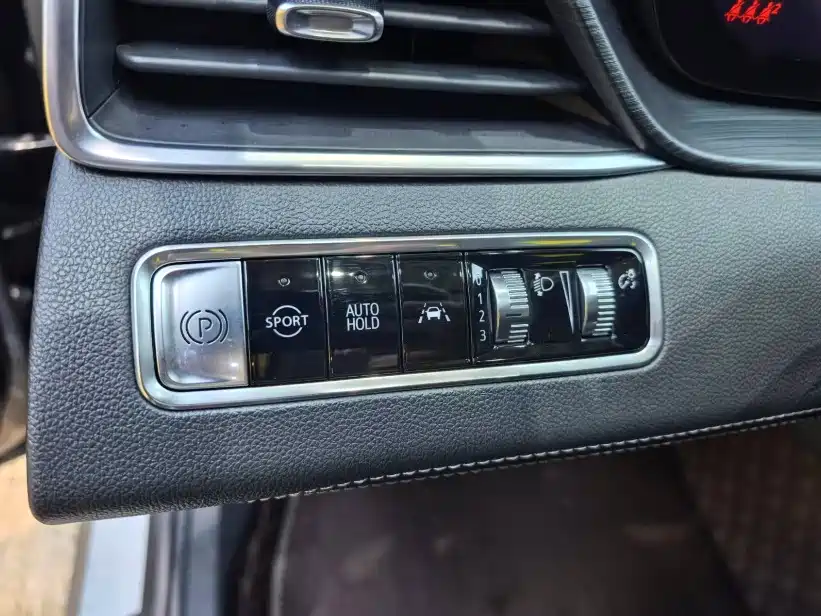 Buick LaCrosse 2025 2025 Model 28T Platinum Edition