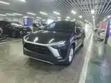 Фото 1 - NIO ES8