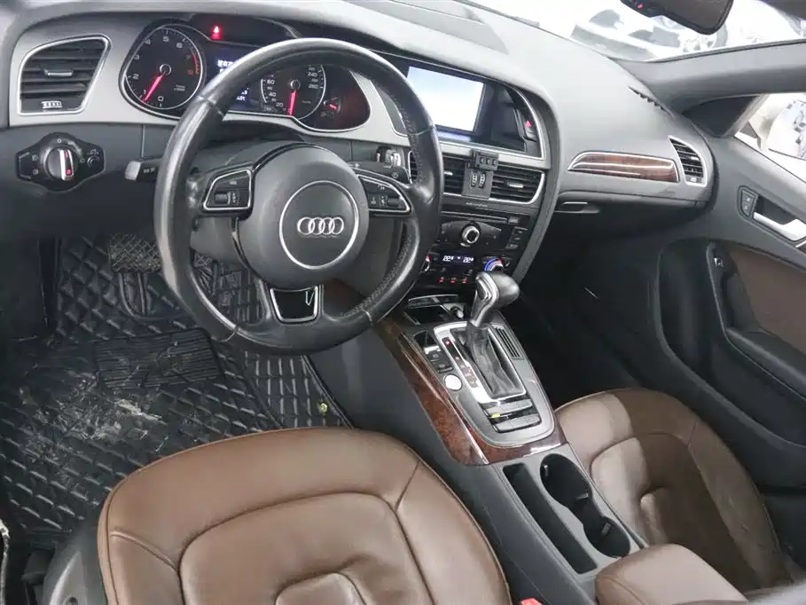 Audi A4L 2016 35 TFSI Automatic Comfort фото 11