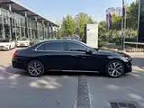 Фото 3 - Mercedes-Benz E-Class