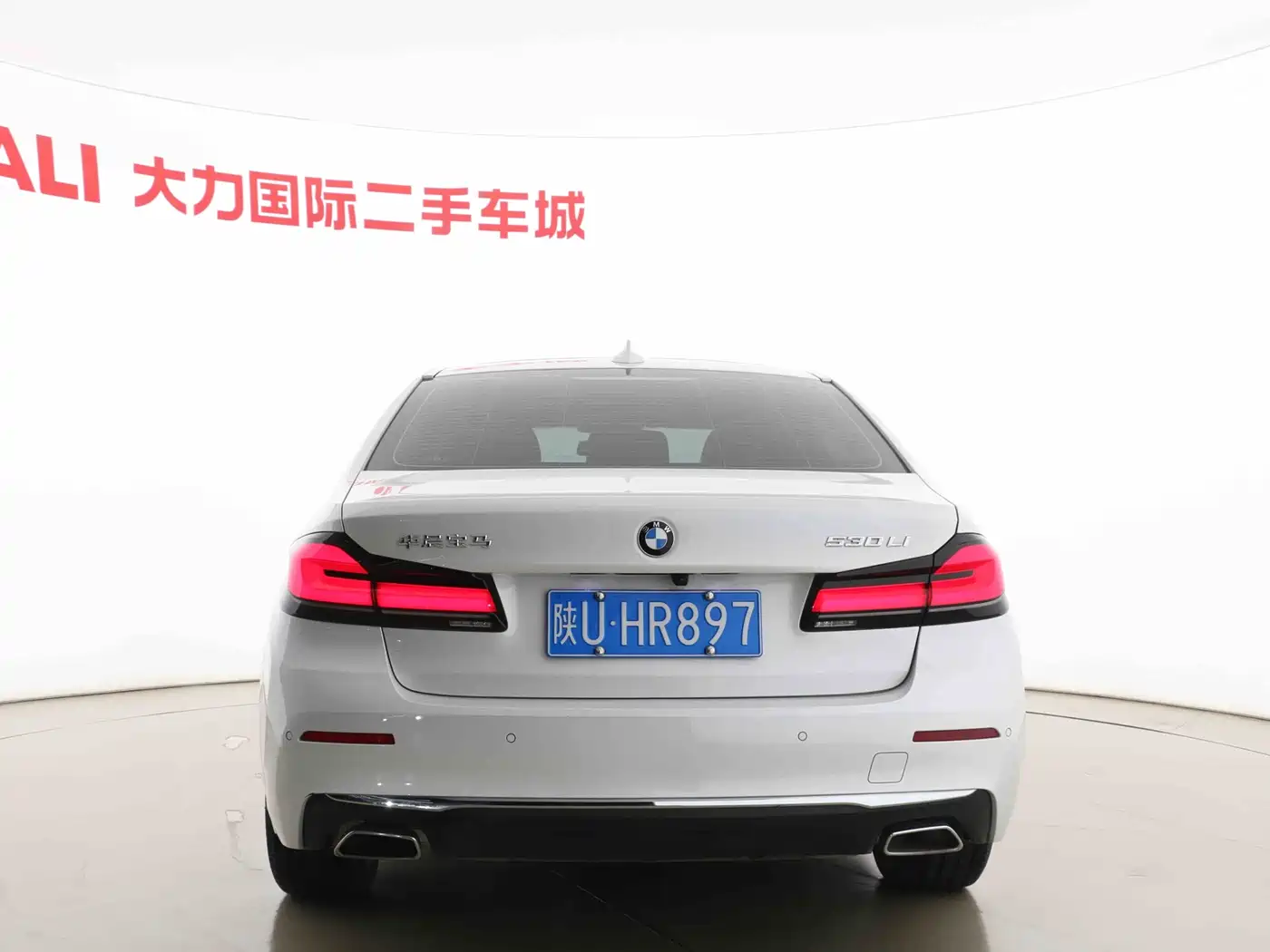 BMW 5 Series 2021 530Li Leading Luxury Package фото 14