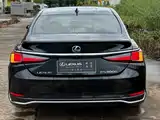 صورة 8 - Lexus ES