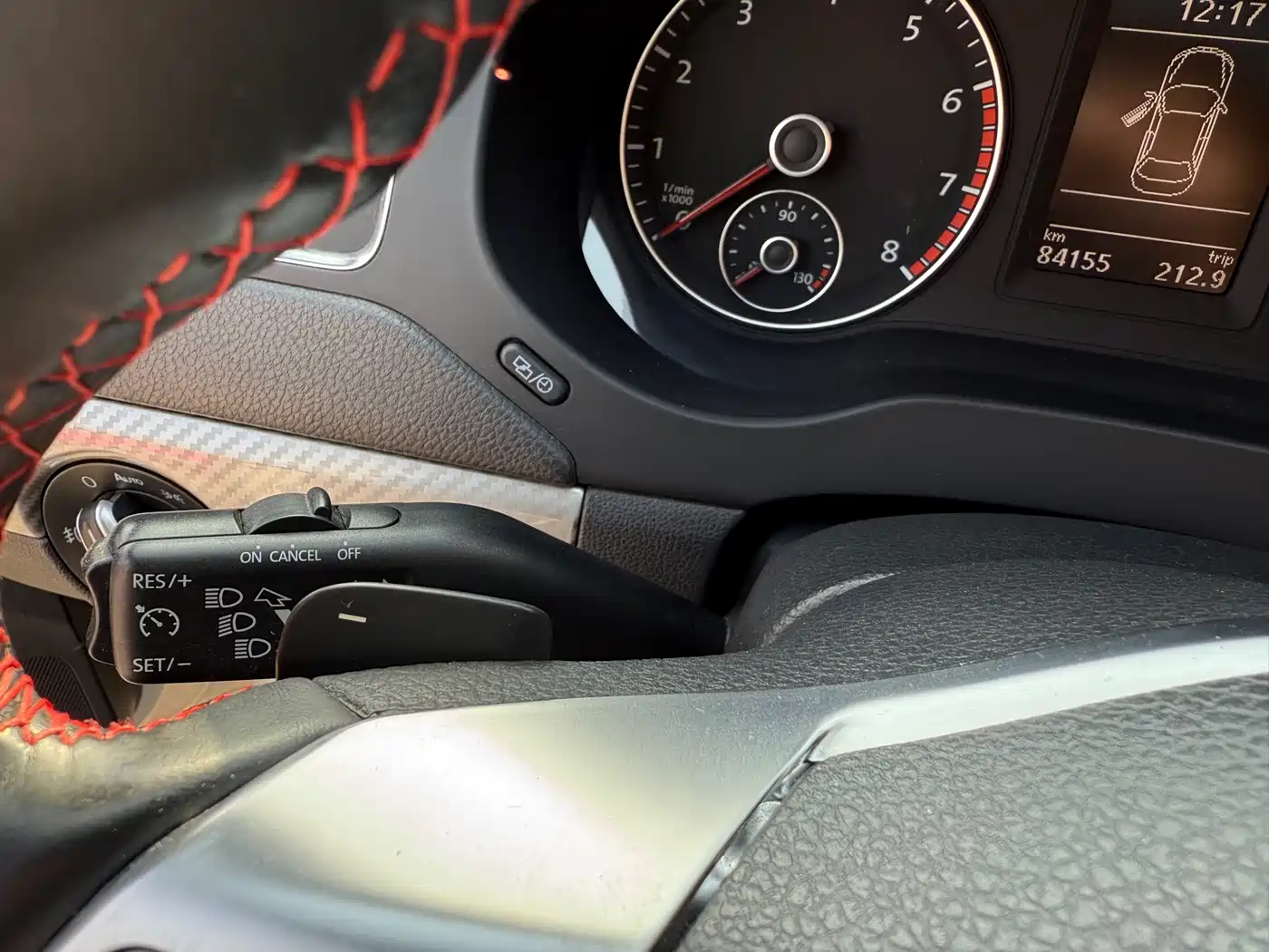 Volkswagen Sagitar 2013 2.0TSI GLI фото 30