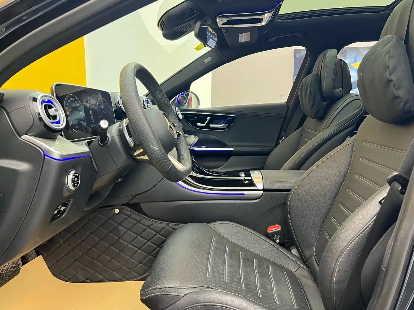 Mercedes-Benz C-Class 2024 C 260 L Sport фото 3