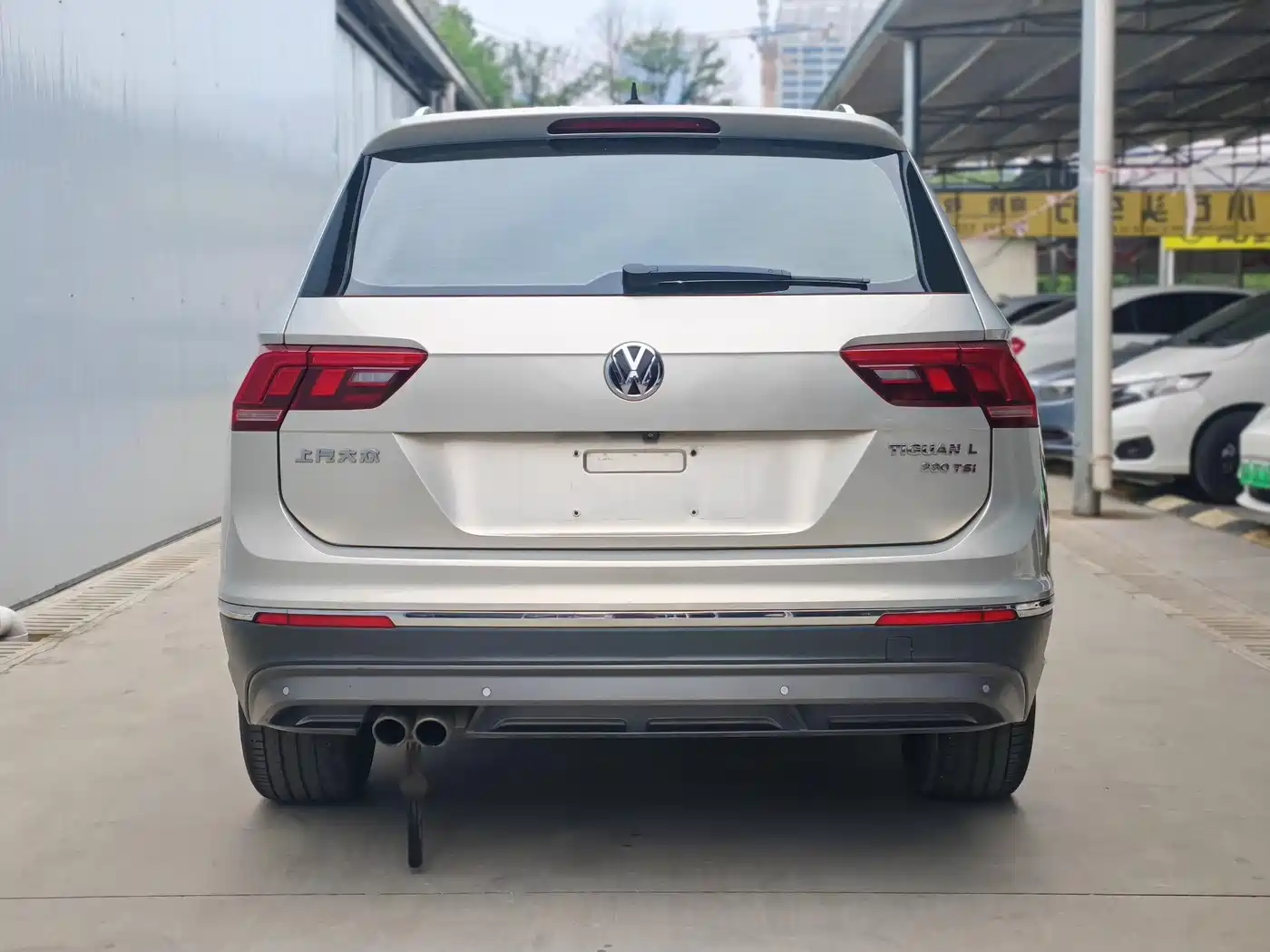 Volkswagen Tiguan L 2019 330TSI Automatic 2WD Panorama Comfort Edition China VI фото 5