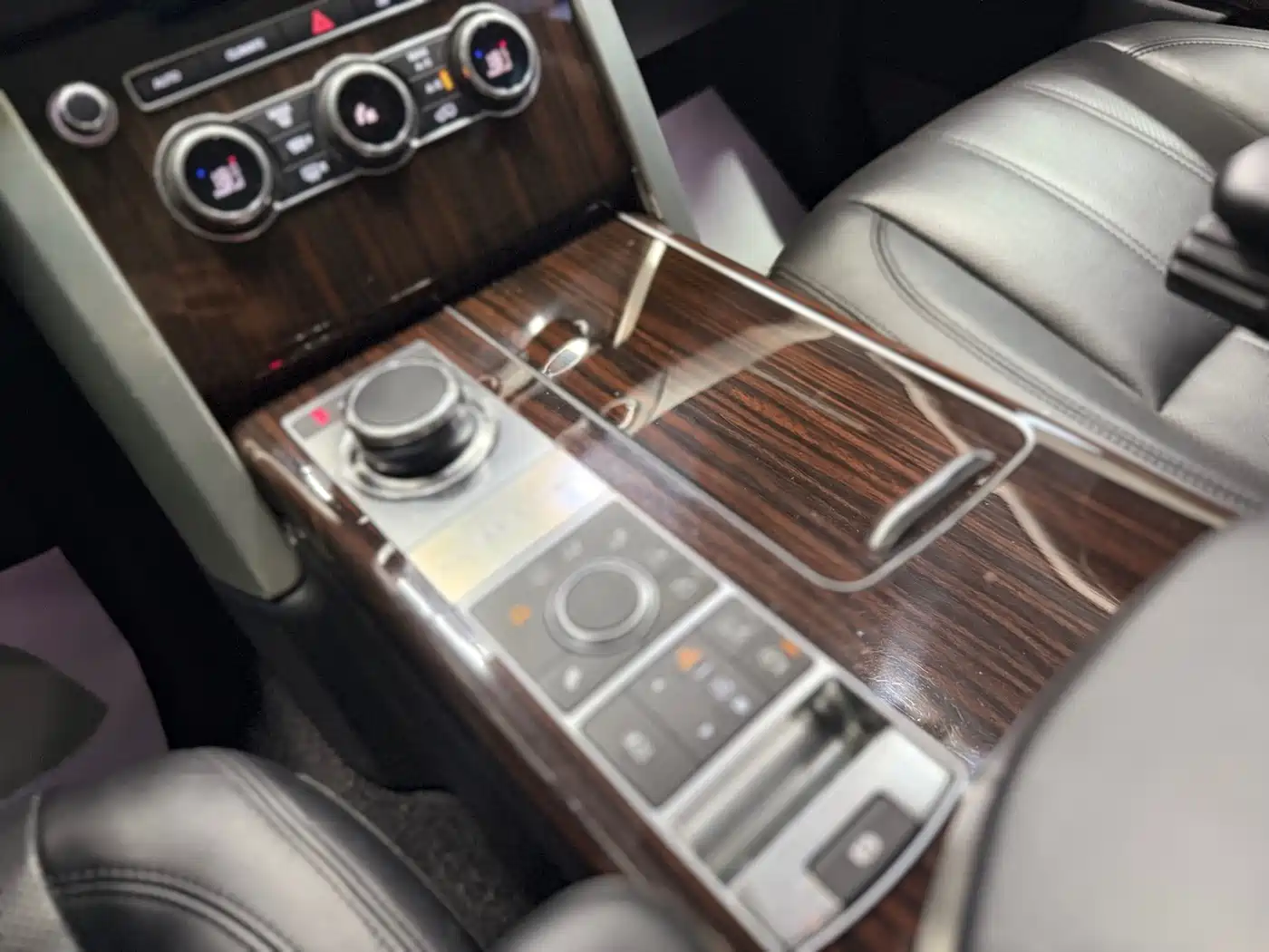 Land Rover Range Rover 2015 3.0 TDV6 Vogue фото 13