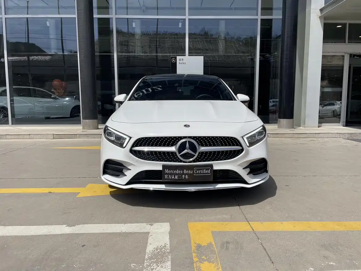 Mercedes-Benz A-Class 2023 A 200 L Fashion фото 2