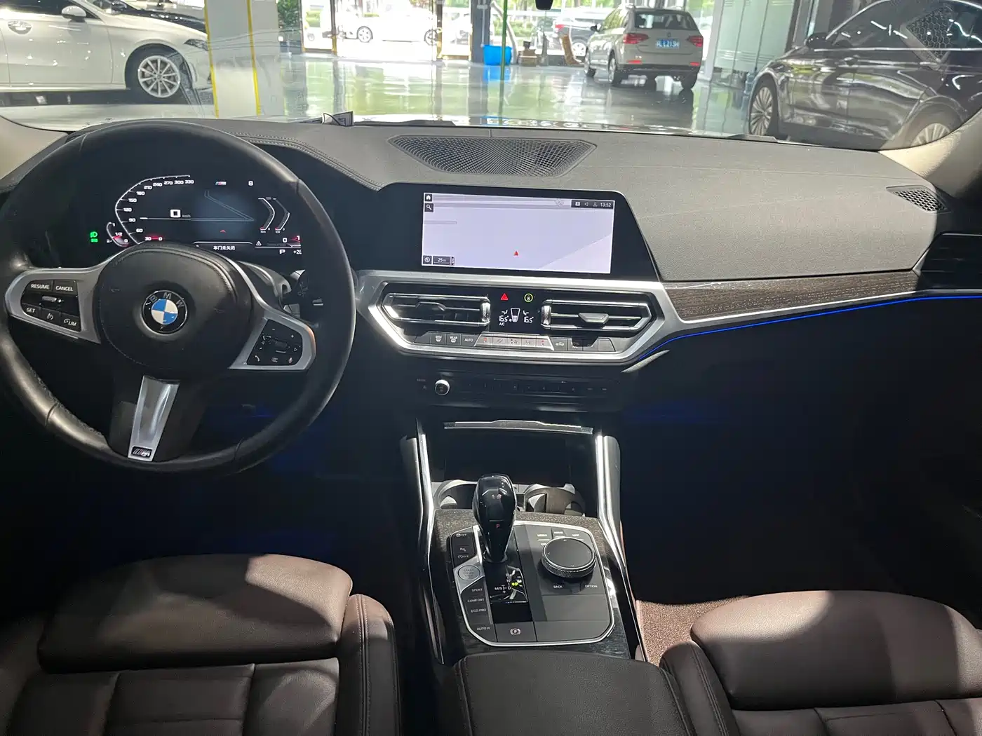 BMW 3 Series 2021 325Li M Sport Package фото 13
