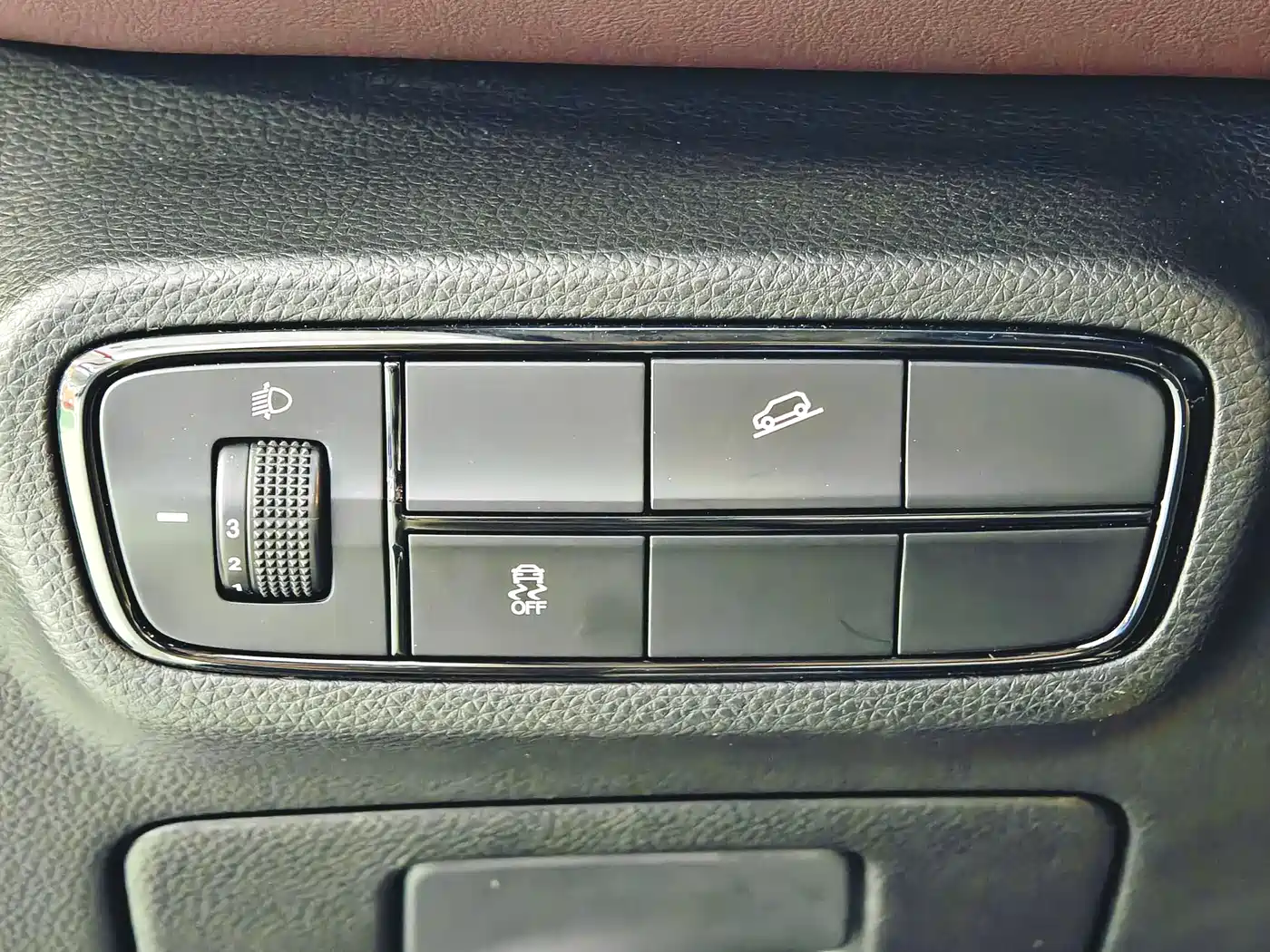 GAC Trumpchi Trumpchi M6 2023 PRO 270T DCT Luxury Edition фото 24