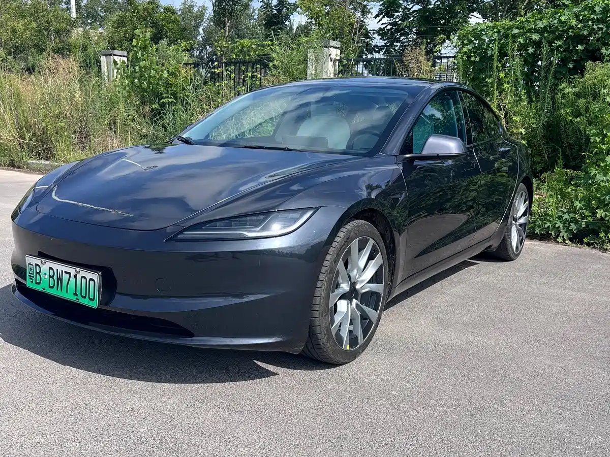 Photo 1 - Tesla Model 3