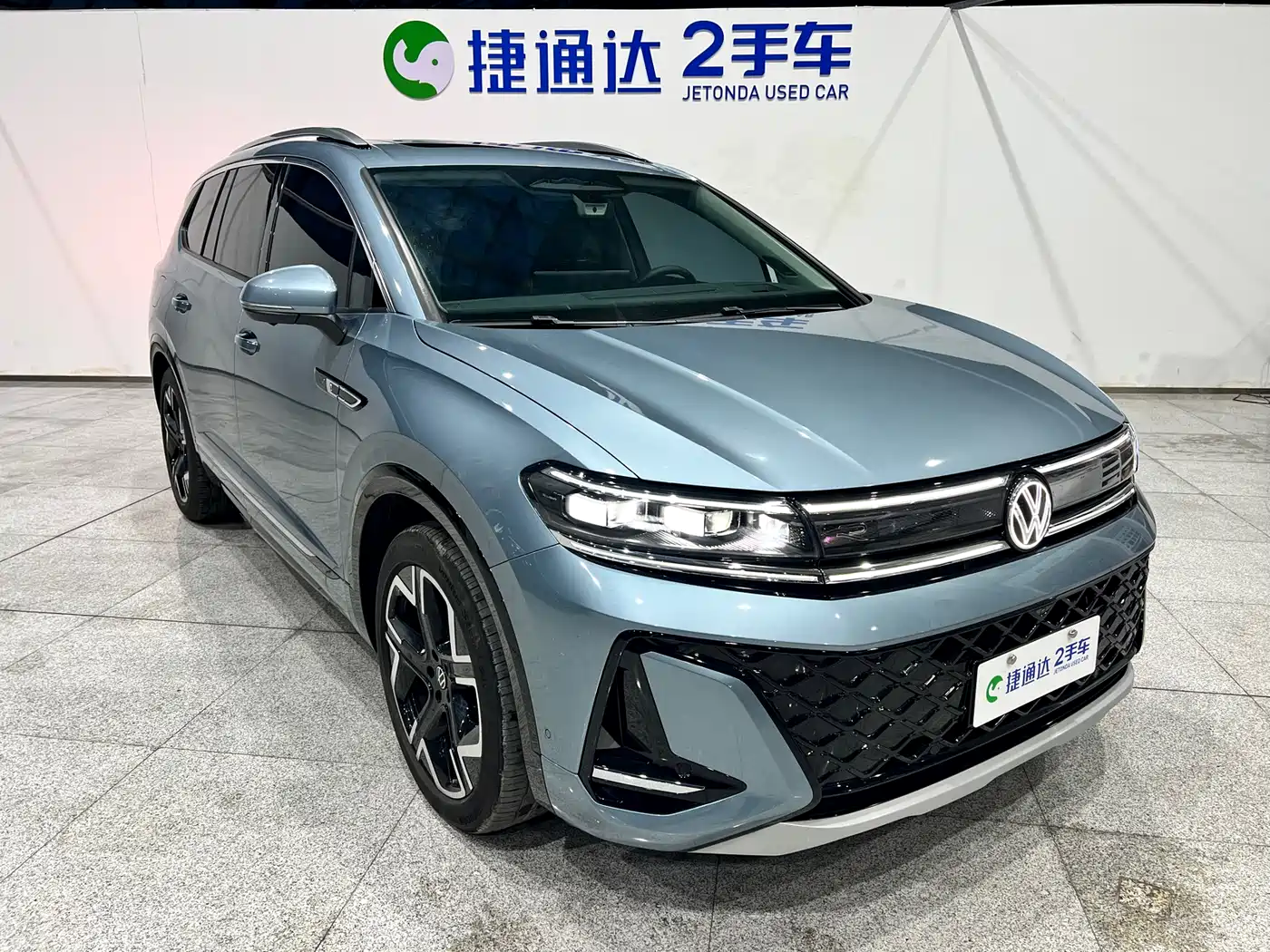 Volkswagen Talagon 2025 450TSI R-Line 6-Seater фото 4