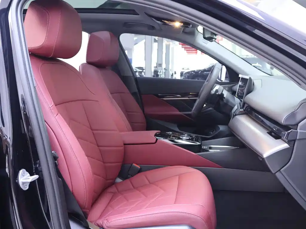 BMW 5 Series 2026 2026 530Li Leading M Sport Package