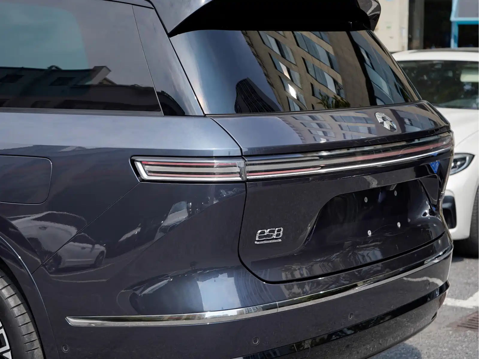 Фото 6 - NIO ES8