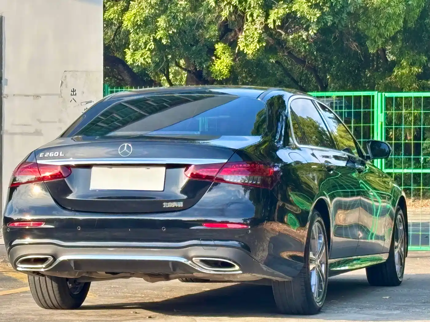 Mercedes-Benz E-Class 2022 E 260 L Sport фото 20