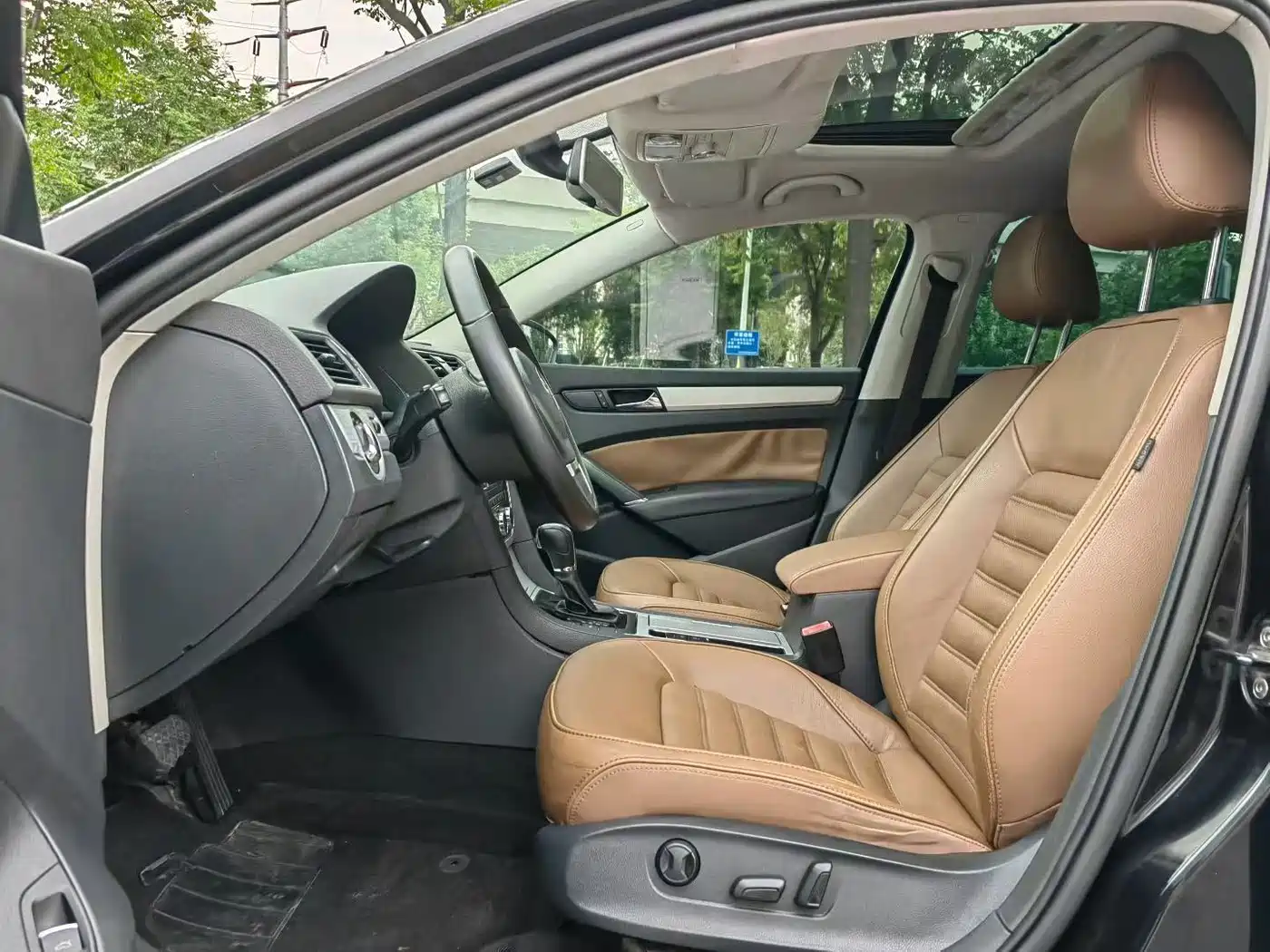 Фото 5 - Volkswagen Passat