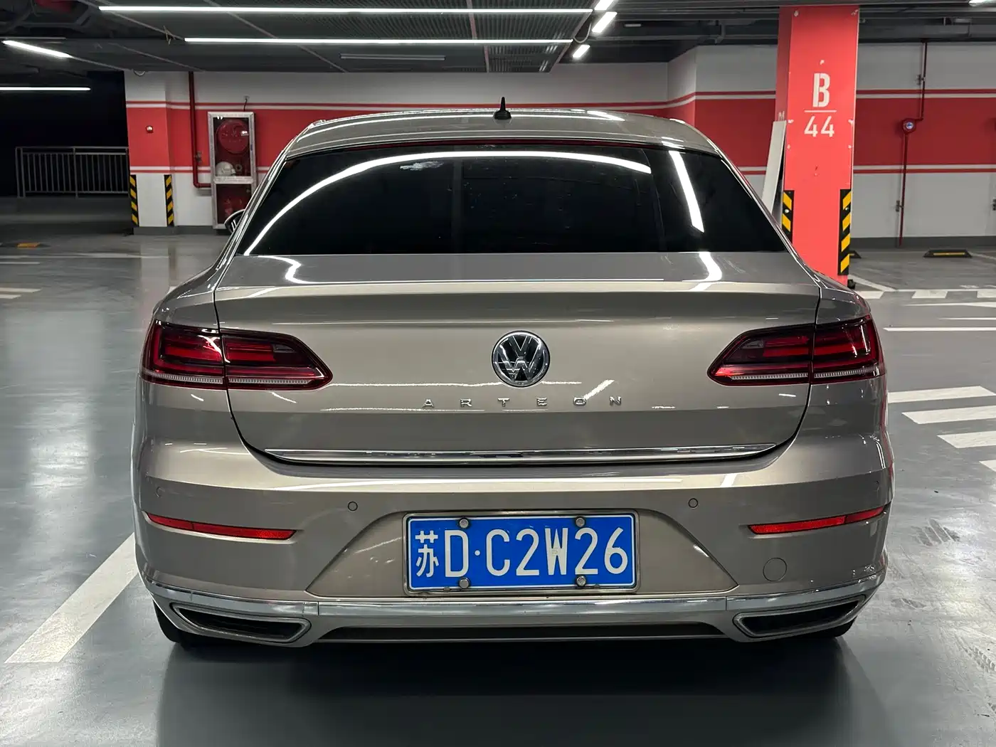 Volkswagen FAW-Volkswagen CC 2019 330TSI Charming Appearance (China V) фото 4