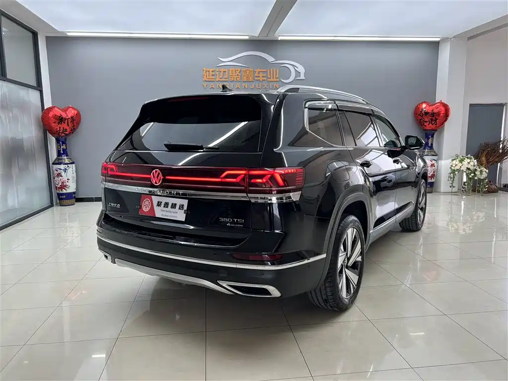 Volkswagen Teramont 2023 380TSI AWD Premium Luxury Edition фото 6
