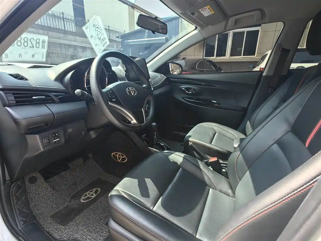 Toyota YARiS L Zhi Xuan 2022 Zhi Xuan X 1.5L CVT Luxury PLUS Edition фото 8