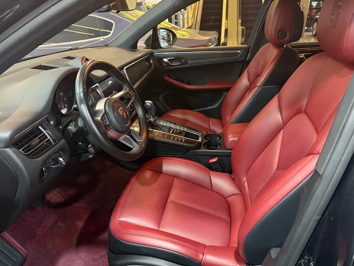 Porsche Macan 2018 Macan 2.0T фото 4