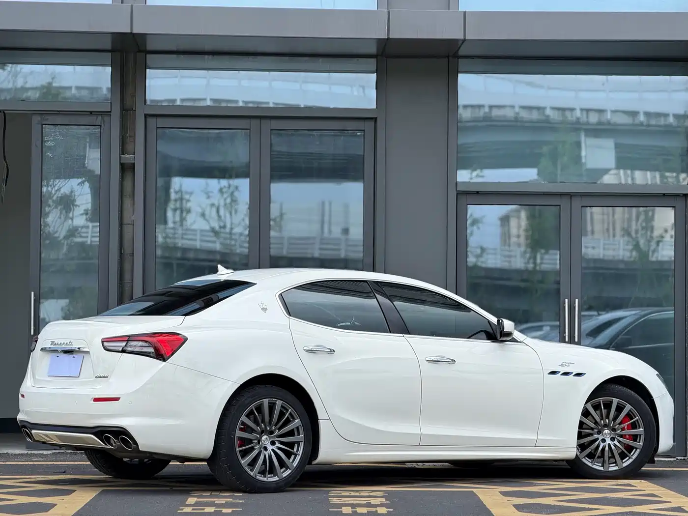 Maserati Ghibli 2022 2022 2.0T GT Edge Edition