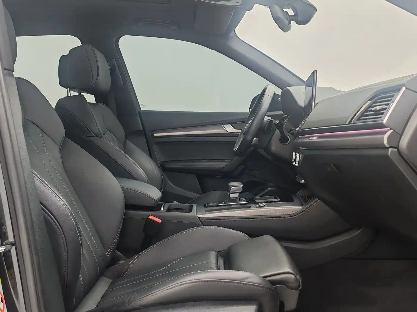 Audi Q5L 2022 40T Luxury Dynamic фото 9