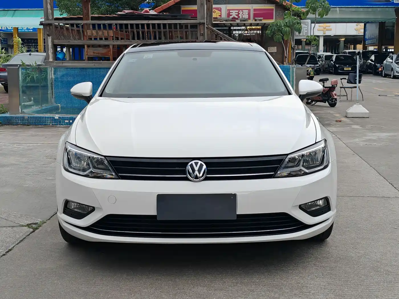Volkswagen Lamando 2018 280TSI DSG Comfort Edition фото 2