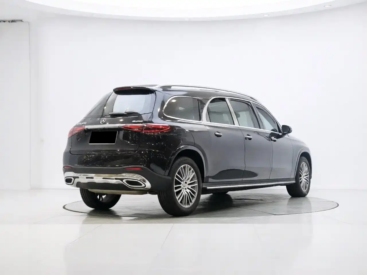 Mercedes-Benz GLC 2023 GLC 300 L 4MATIC Sport 5-Seater фото 7