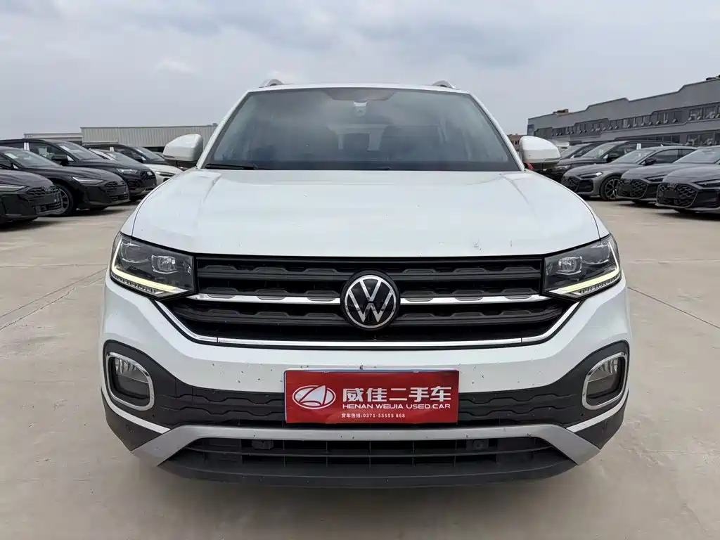 Volkswagen Tacqua 2023 2021 1.5L Automatic Smart Connect Edition