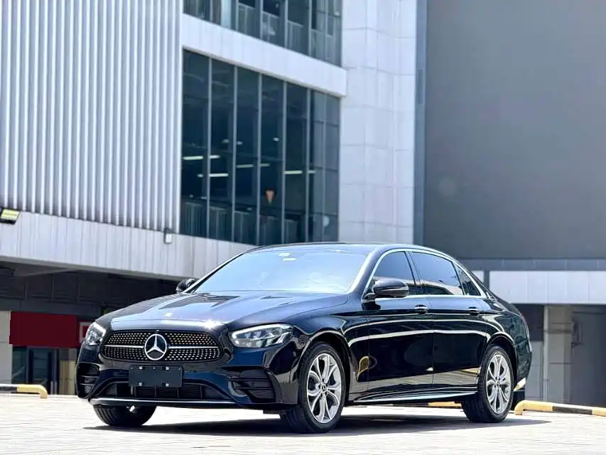 Mercedes-Benz E-Class 2023 E 300 L Sport Fashion