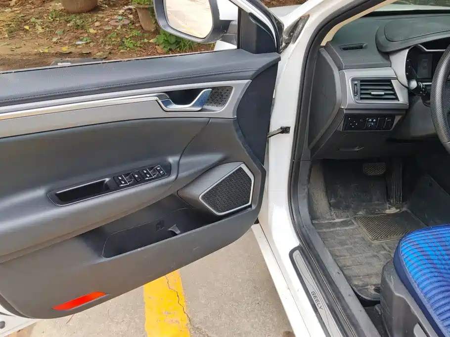 Geely Emgrand GL 2017 2018 1.4T DCT Elite Smart Connection