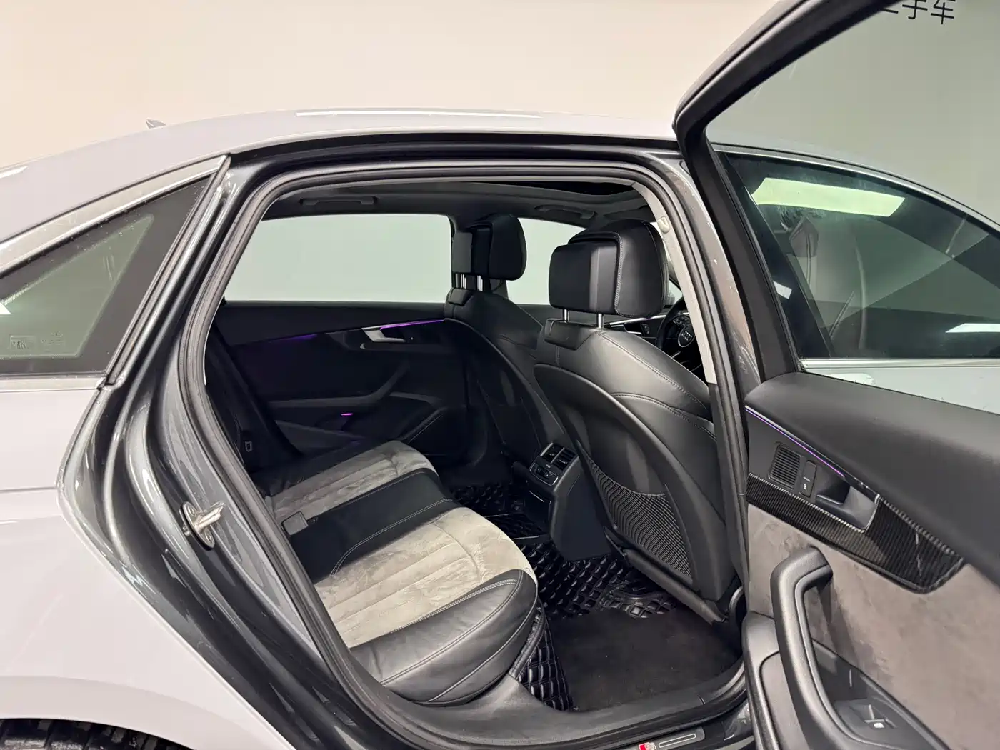Audi A4L 2020 45 TFSI quattro Premium Dynamic фото 10
