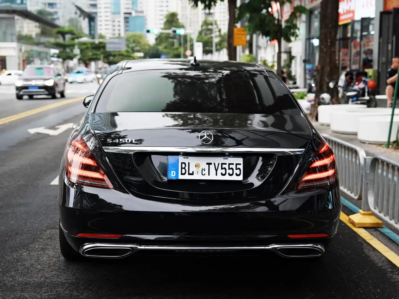 Mercedes-Benz S-Class 2020 S 350 L Premium Edition Collector's Version фото 4