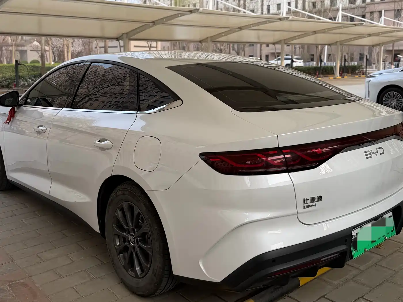 BYD Qin L 2024 DM-i 80KM Leading Edition фото 3