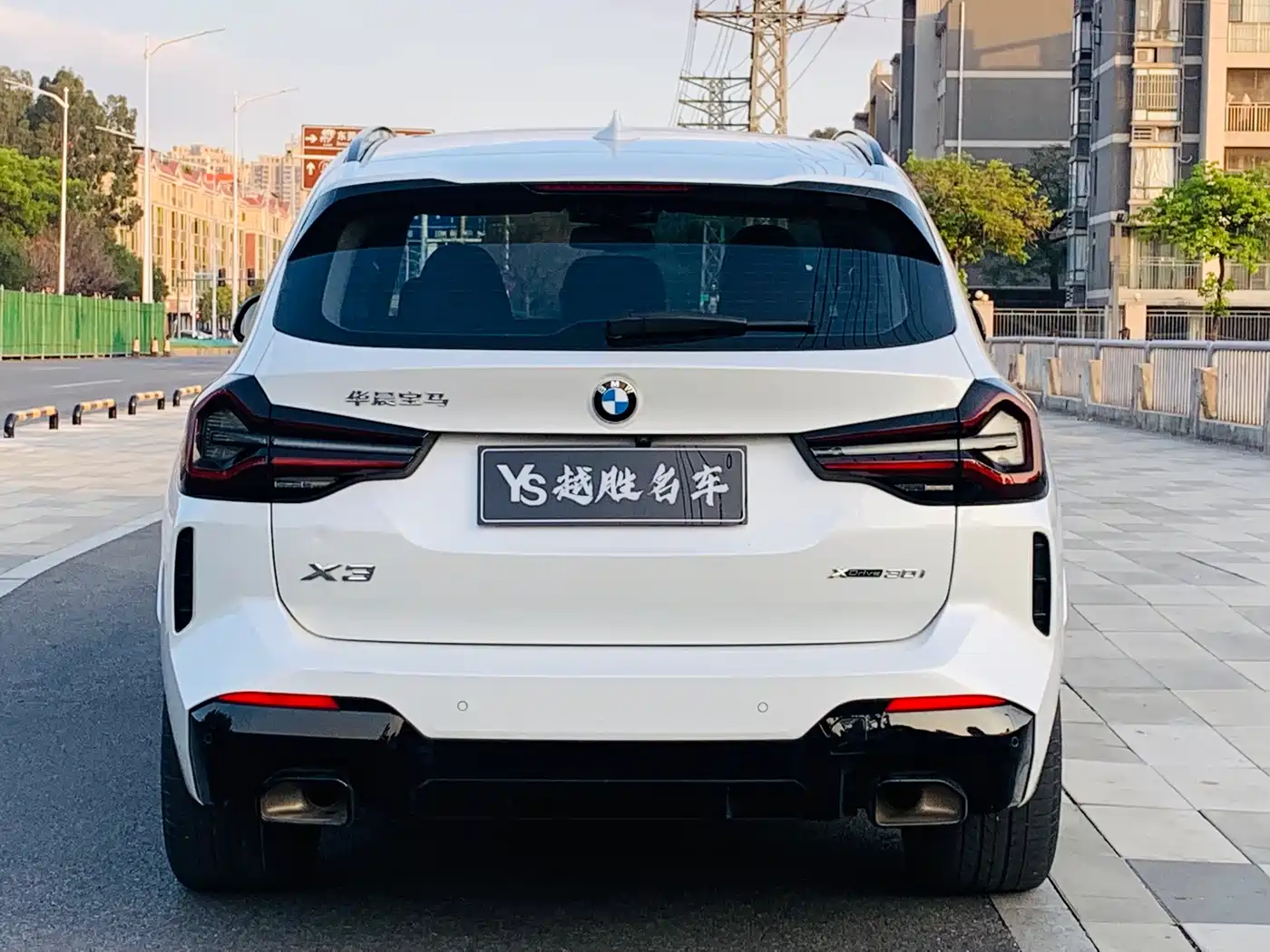 BMW X3 2022 xDrive30i Leading M Night Package фото 4
