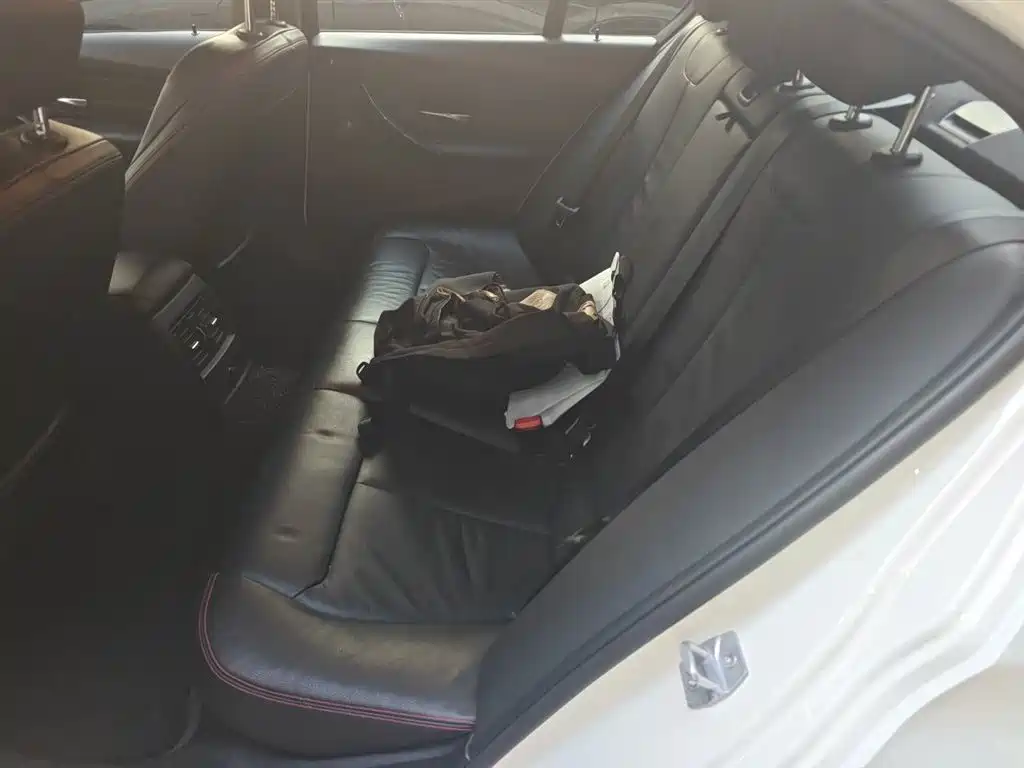 BMW 3 Series 2015 320i Sport Design Package фото 14