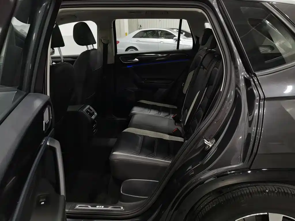 Volkswagen Tayron GTE Plug-in Hybrid 2020 Model 1.4T Luxury фото 15