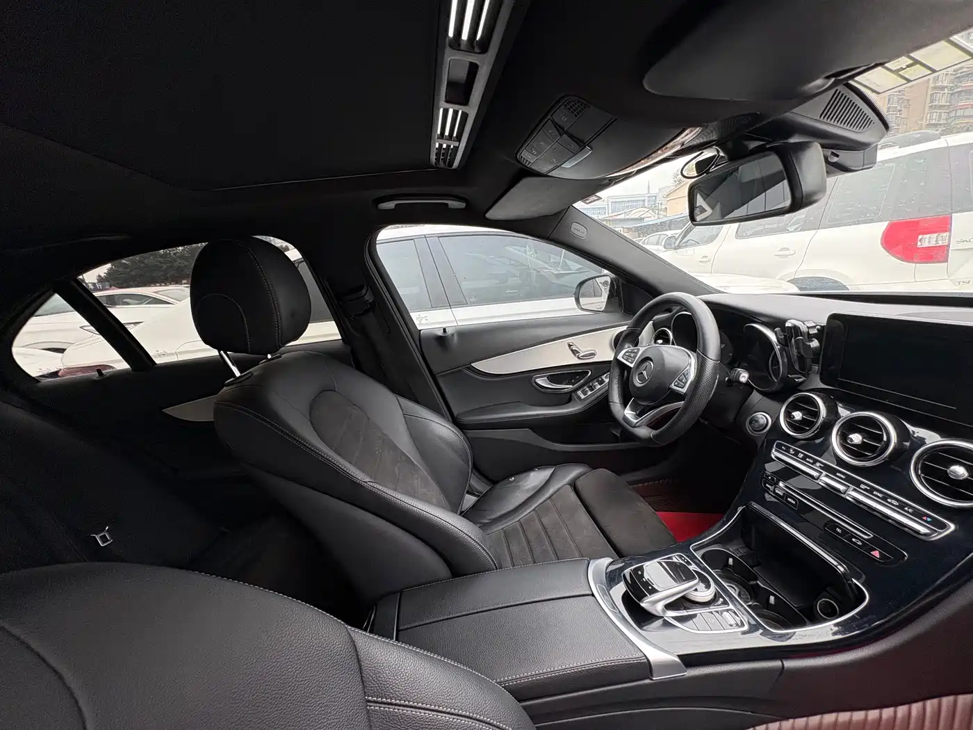 Mercedes-Benz C-Class 2017 Facelift C 200 Sport Edition фото 14