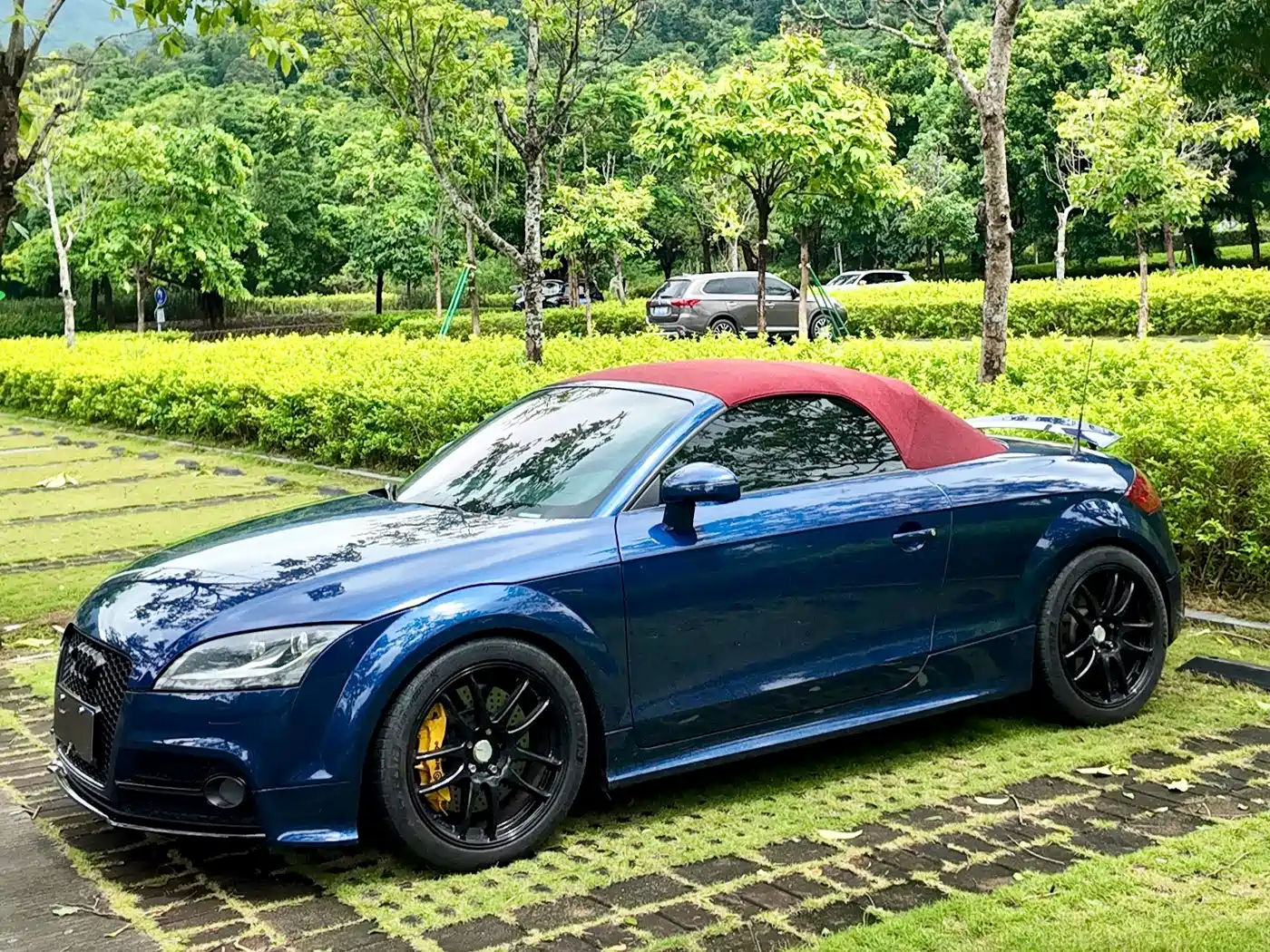 Фото 39 - Audi TT