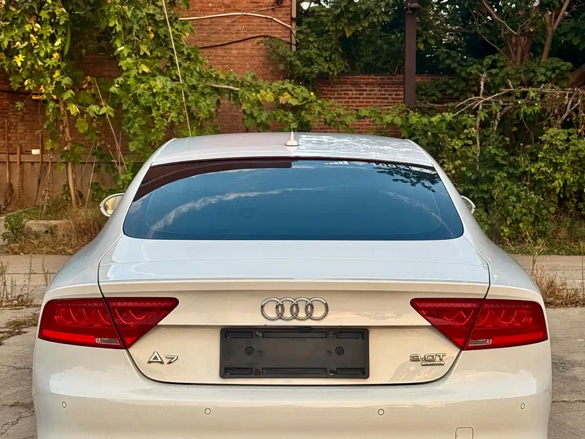 Фото 11 - Audi A7