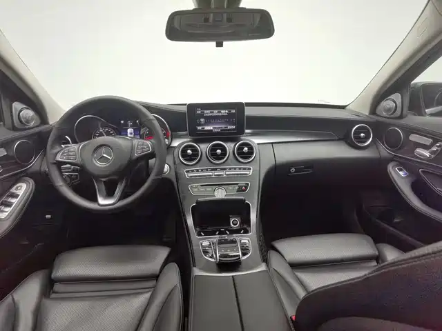 Mercedes-Benz C-Class 2018 C 200 L Sport Edition — фото 5