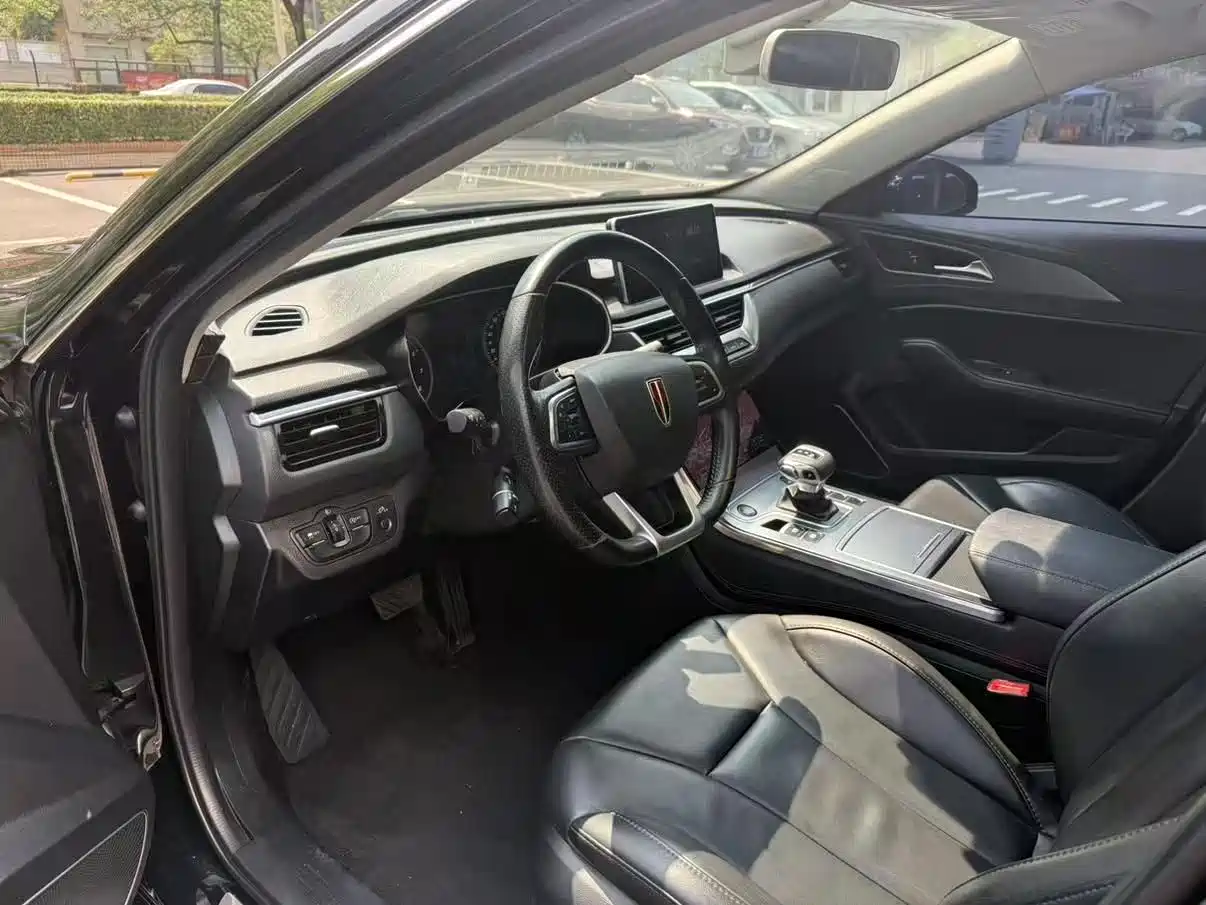 Hongqi H5 2019 30TD Style Edition фото 4