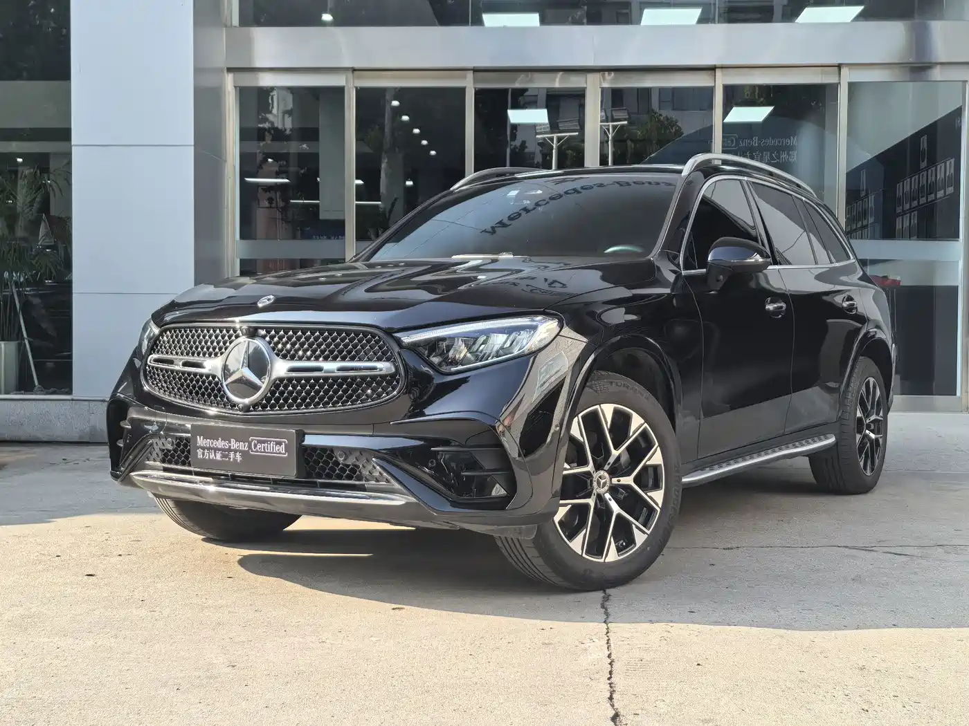  Mercedes-Benz Mercedes-Benz GLC 2024 Facelift GLC 260 L 4MATIC Luxury 5-seater