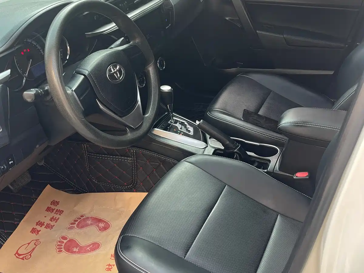 Toyota Levin 2014 1.6G CVT Elite Edition фото 6