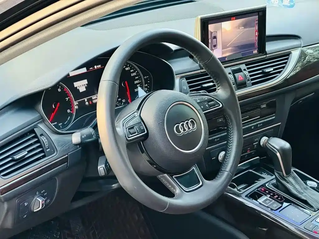 Фото 3 - Audi A6L