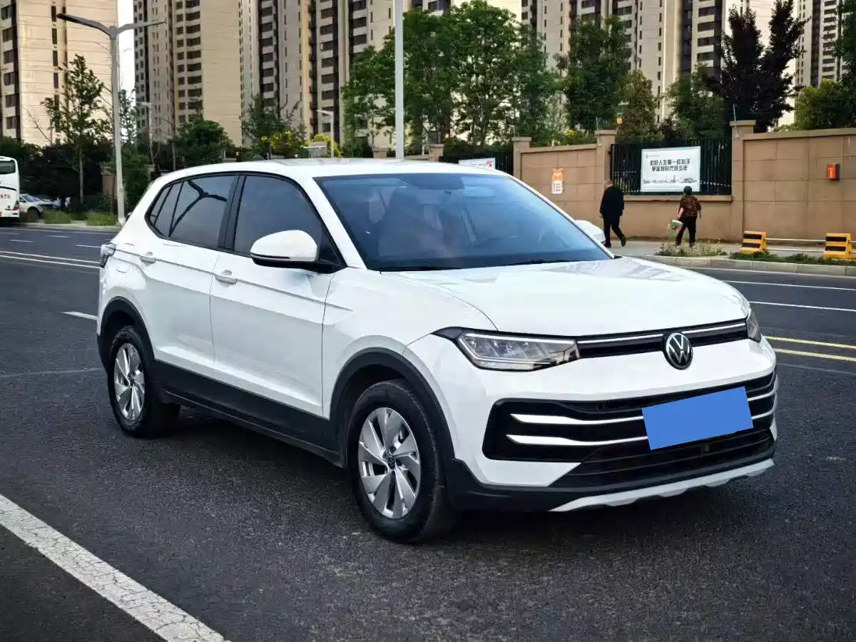 Volkswagen Tharu 2025 Model Rising Star 1.5L Advance Edition фото 2