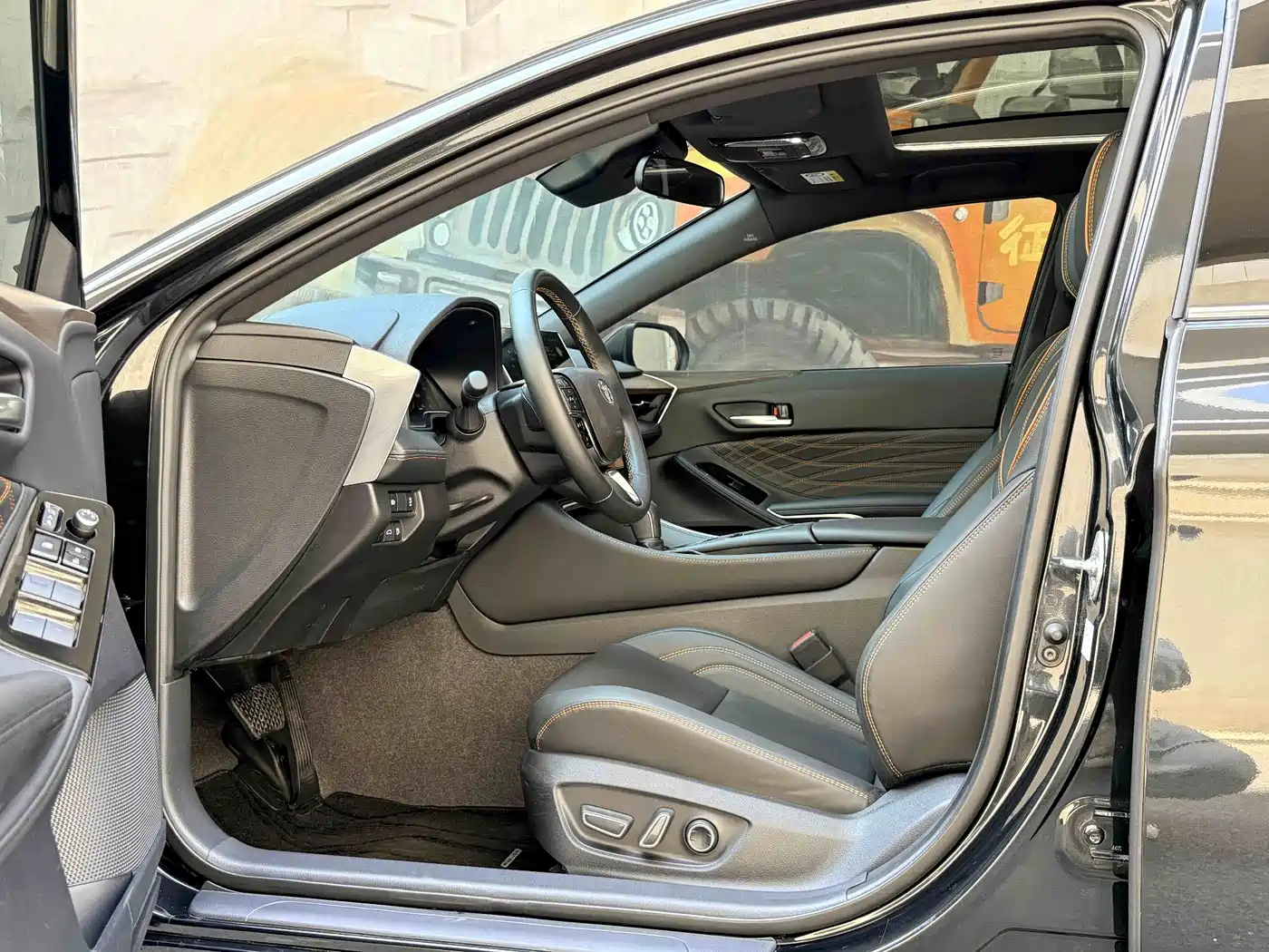 Toyota Avalon 2024 Hybrid 2.0L Luxury Edition фото 8