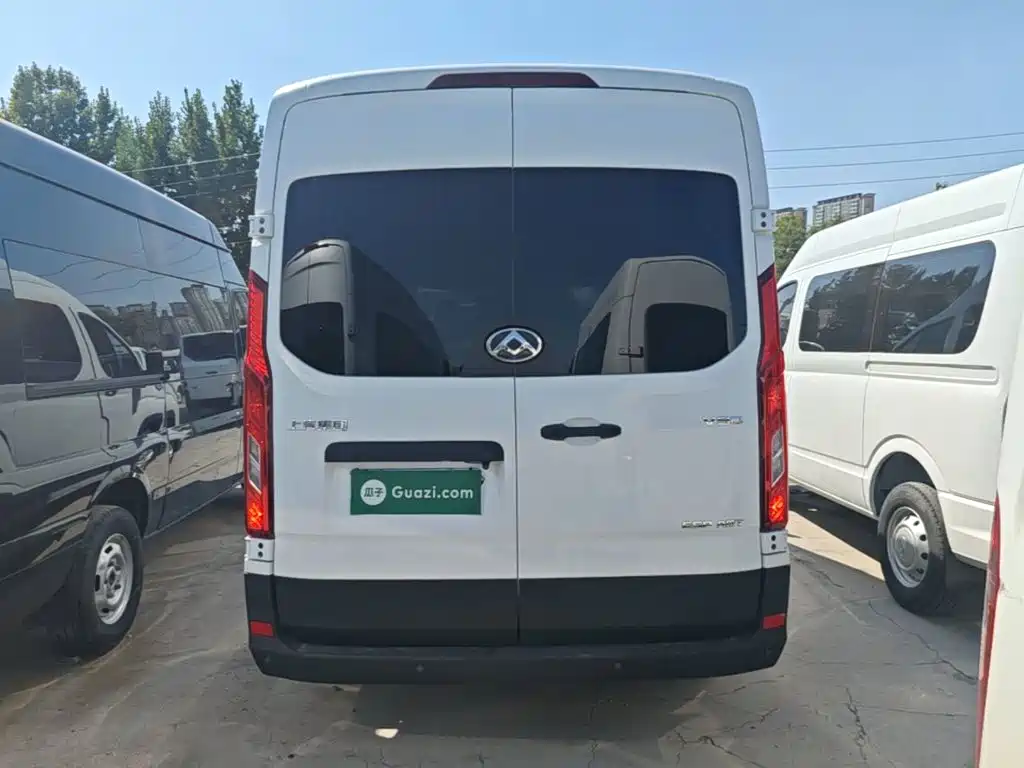 SAIC Maxus Xintu V90 2021 2020 2.0T AMT YunJie Edition FWD Single Rear Tire Long Wheelbase High Roof 7-seater