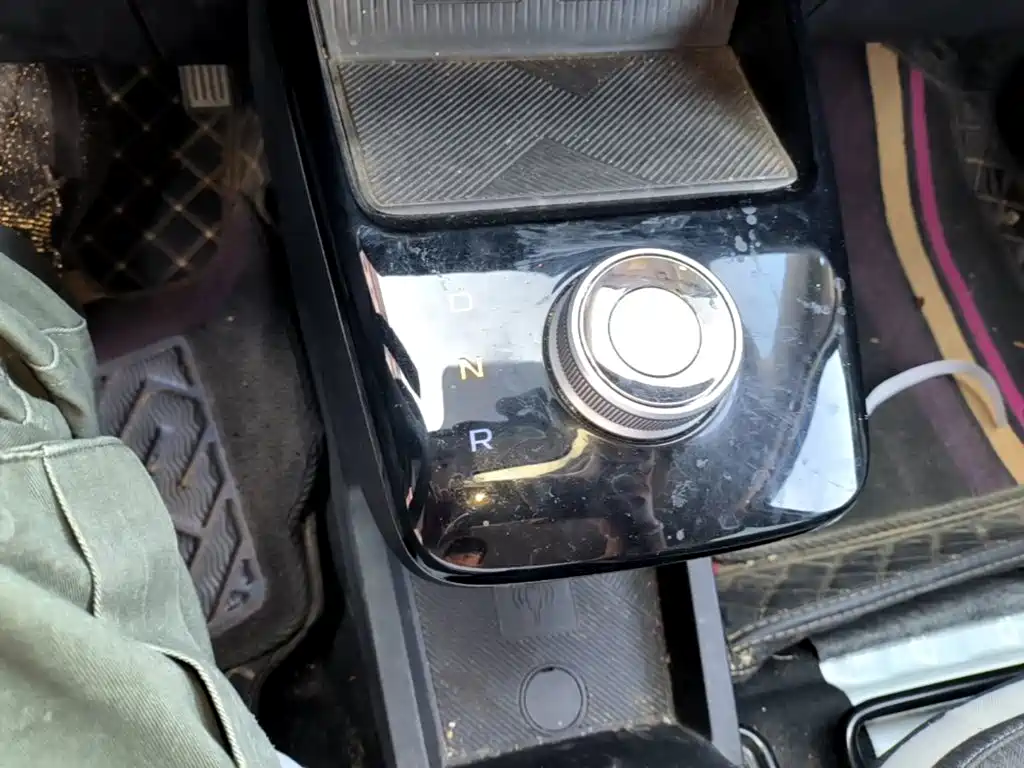 Geely Geometry E Firefly 2023 2024 Model 301km Light Flow