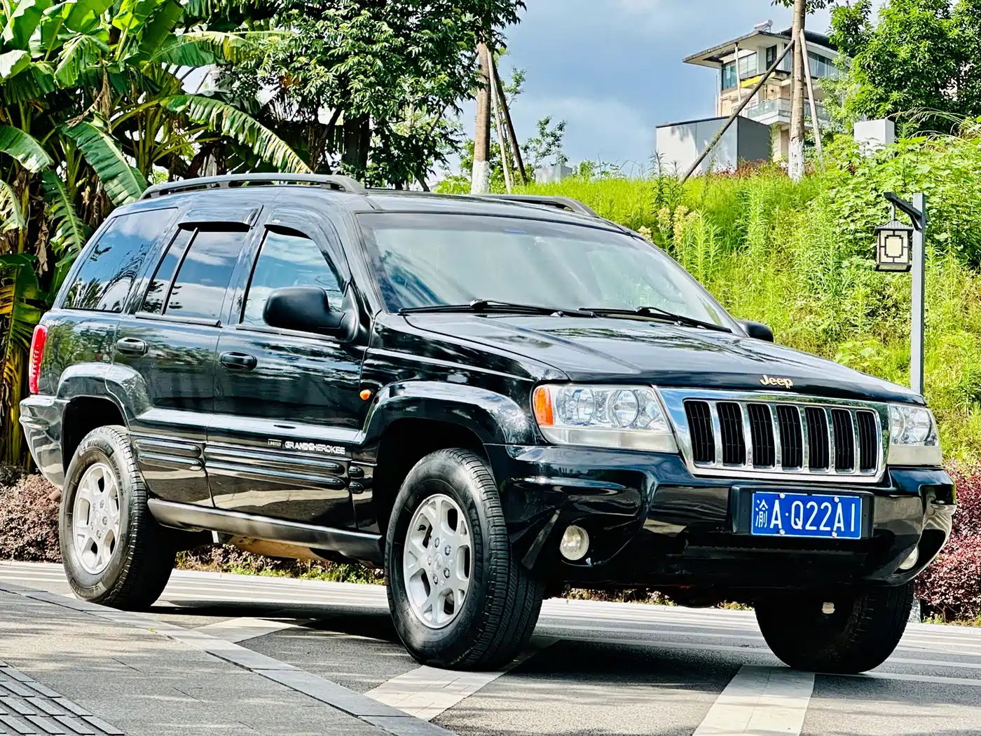 Фото 2 - Jeep Grand Cherokee